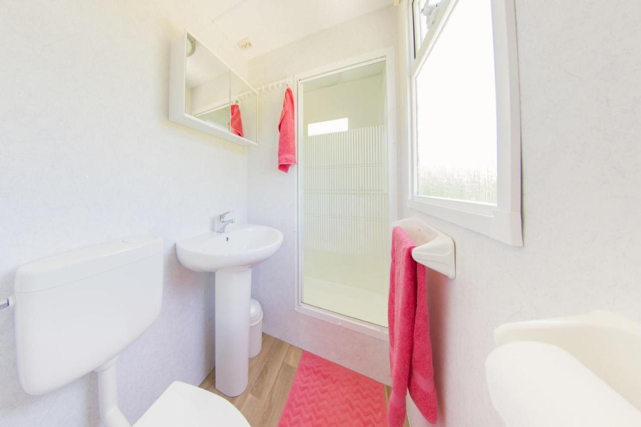 Bungalette 6 People Private Villa Zuna Buitenkant foto